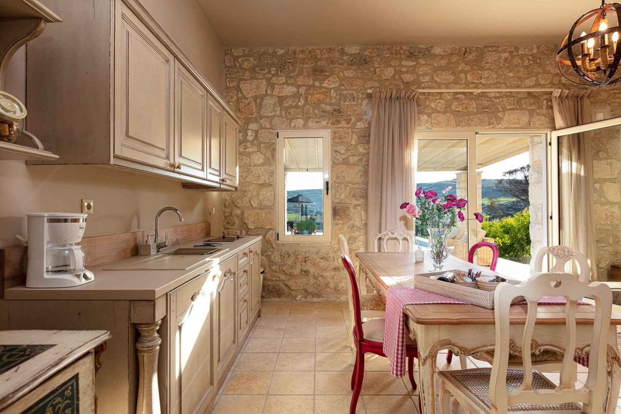 Villa Mantilari Wine Estate 7 Apartments 2 Private Pools 1 Heated Tennis Court Fitness Center Archanes Pokoj fotografie
